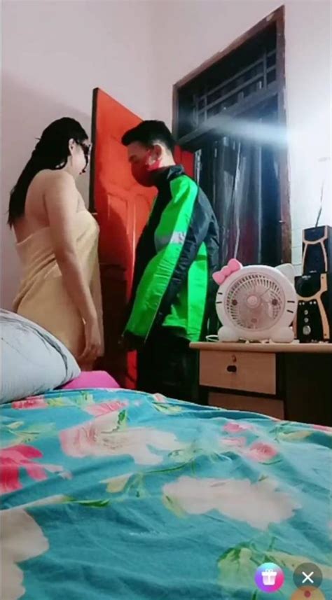 Viral Video Tante Doyan Peller Kang Ojol Sangat Ketagihan New Trending Top Global 2025